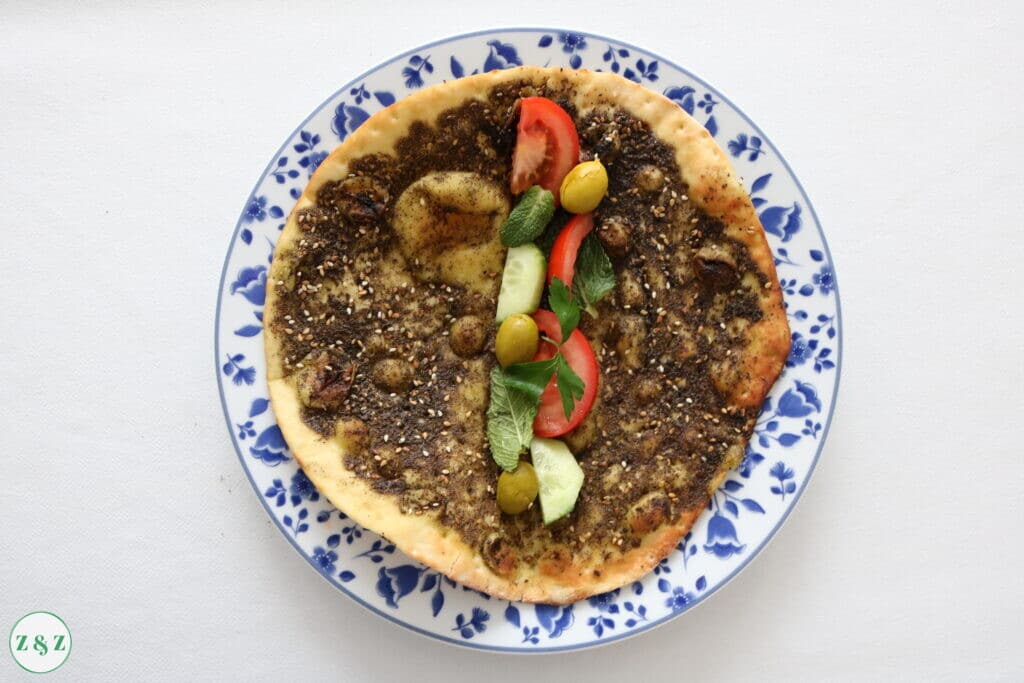 Zaatar manakish