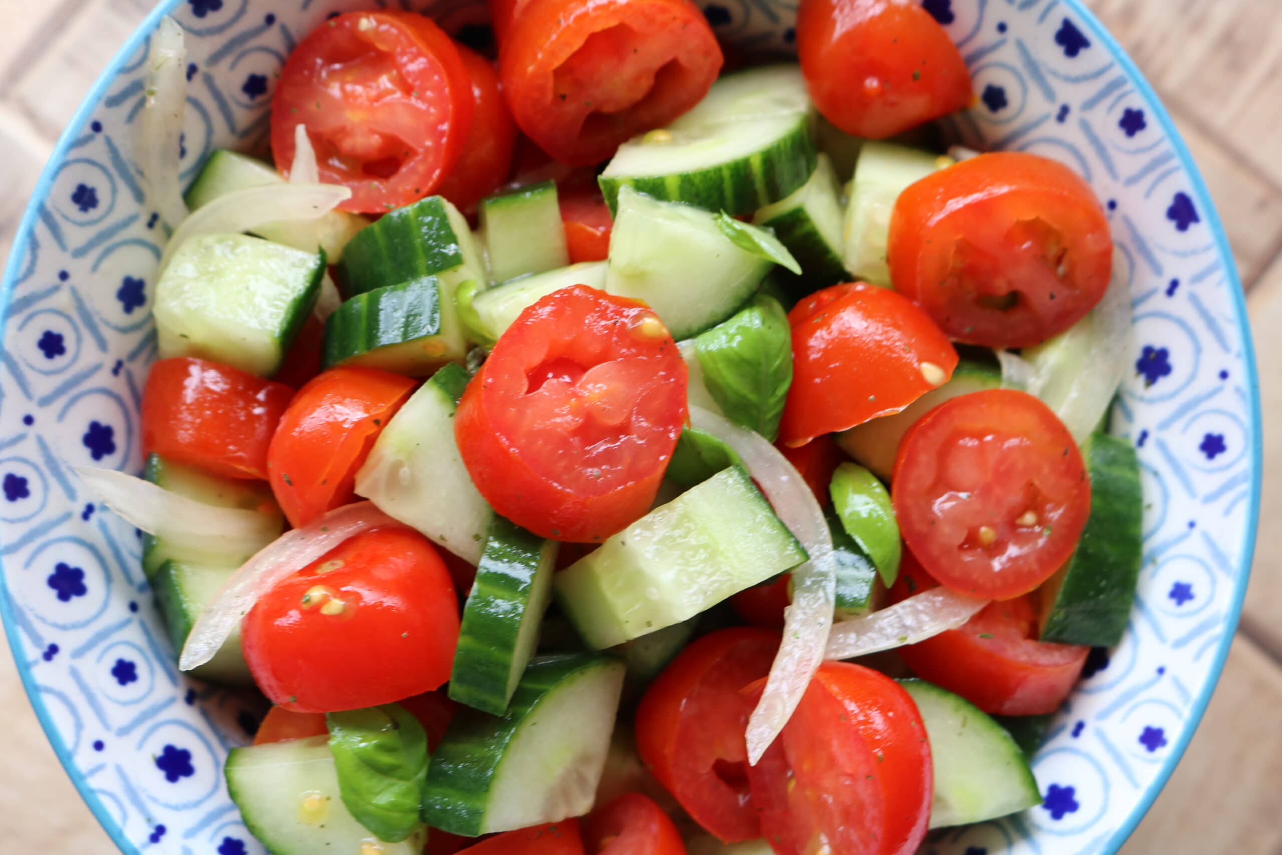 tomato cucumber salad with basil