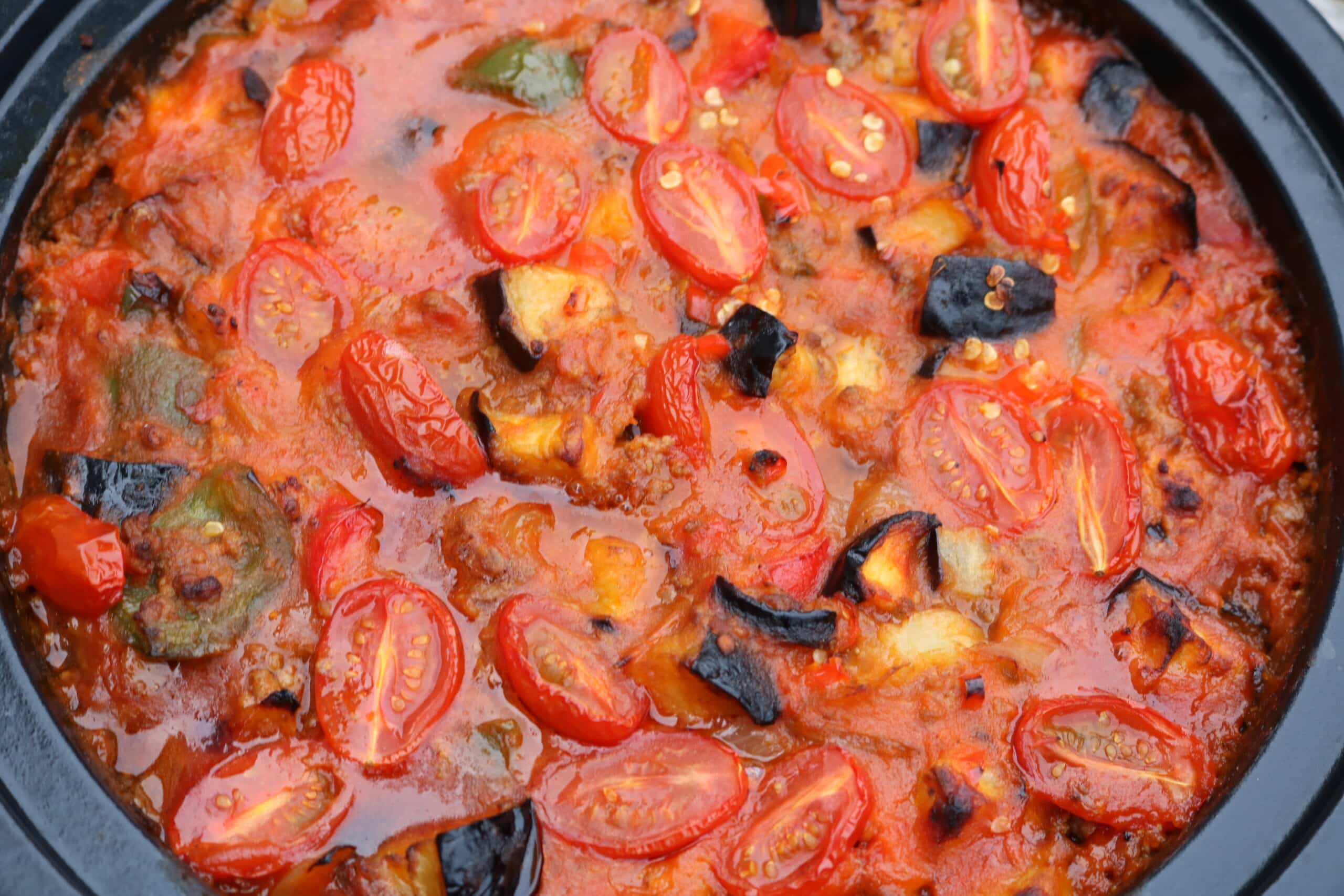 mnazalet batinjan in tomato sauce