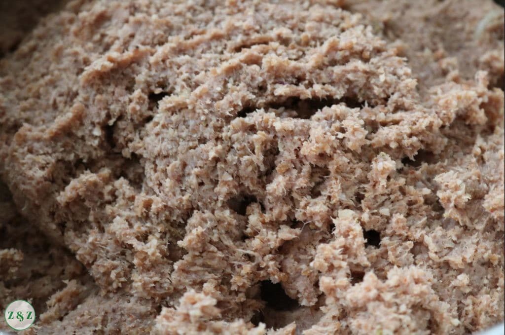 kibbe casing with bulgur wheat and minced meat