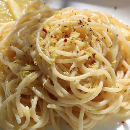 Lemon Garlic Pasta by Zaatar and Zaytoun Lebanese Food Blog