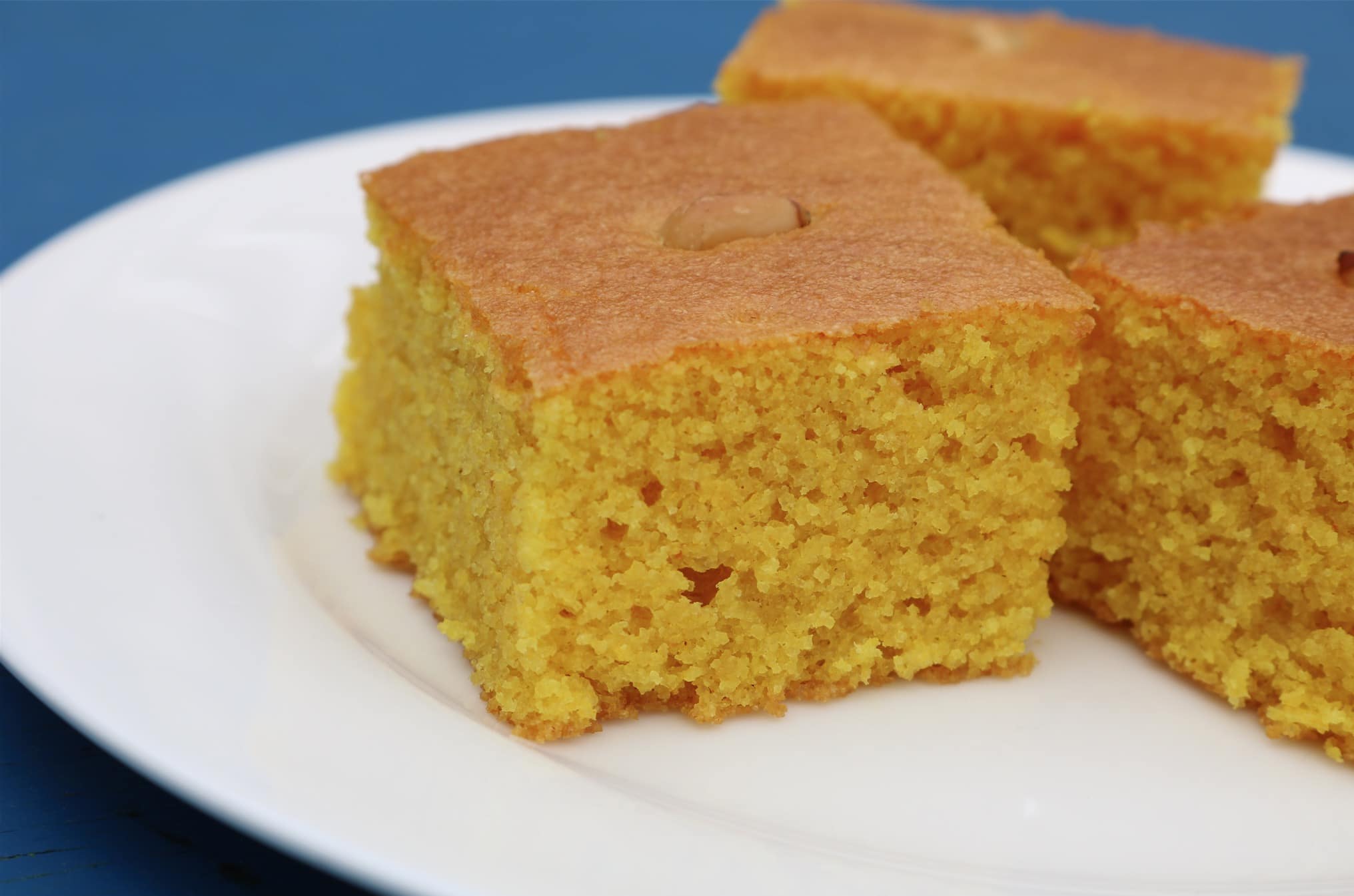 sfouf lebanese turmeric cake