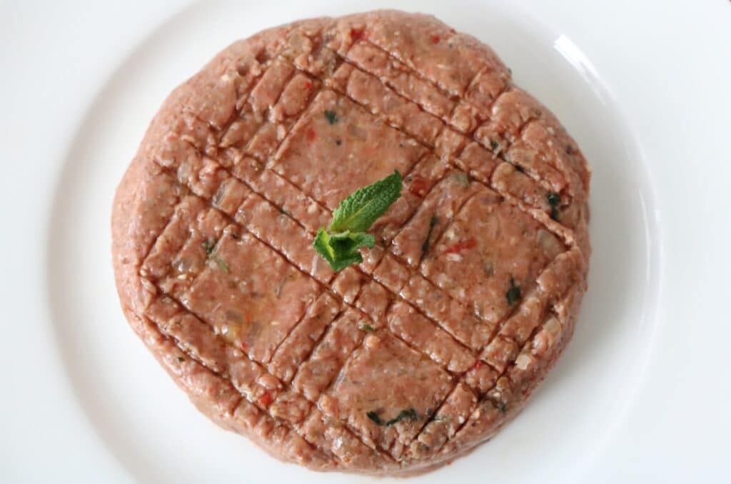 stramt Hver uge Artifact Kibbeh Nayeh by Zaatar and Zaytoun - Lebanese Recipes and Food Blog