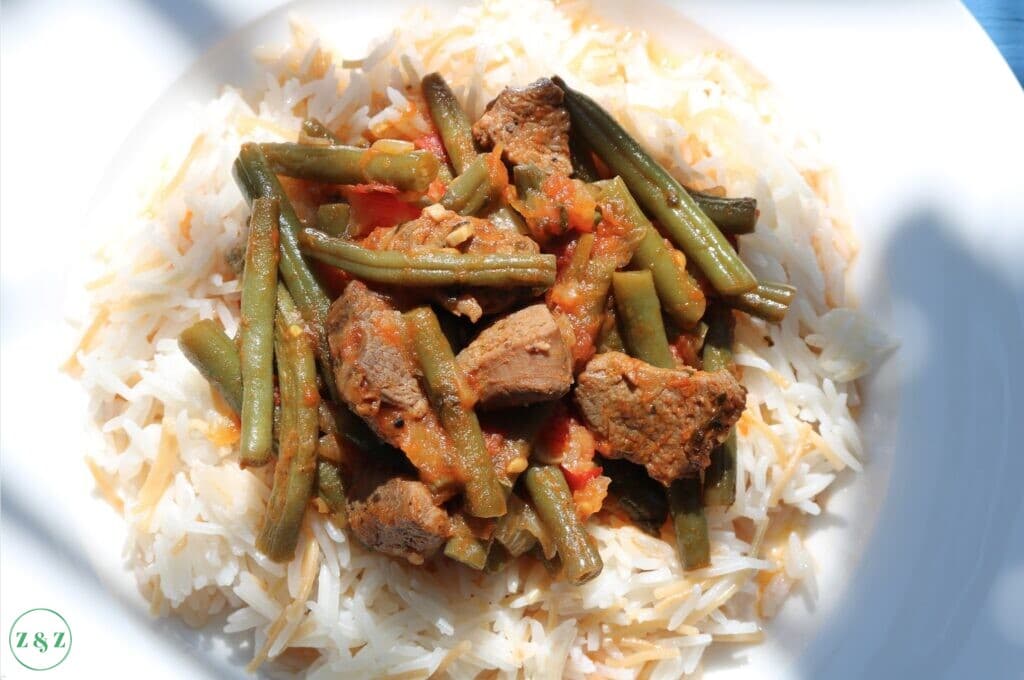 loubia bi lahme with rice