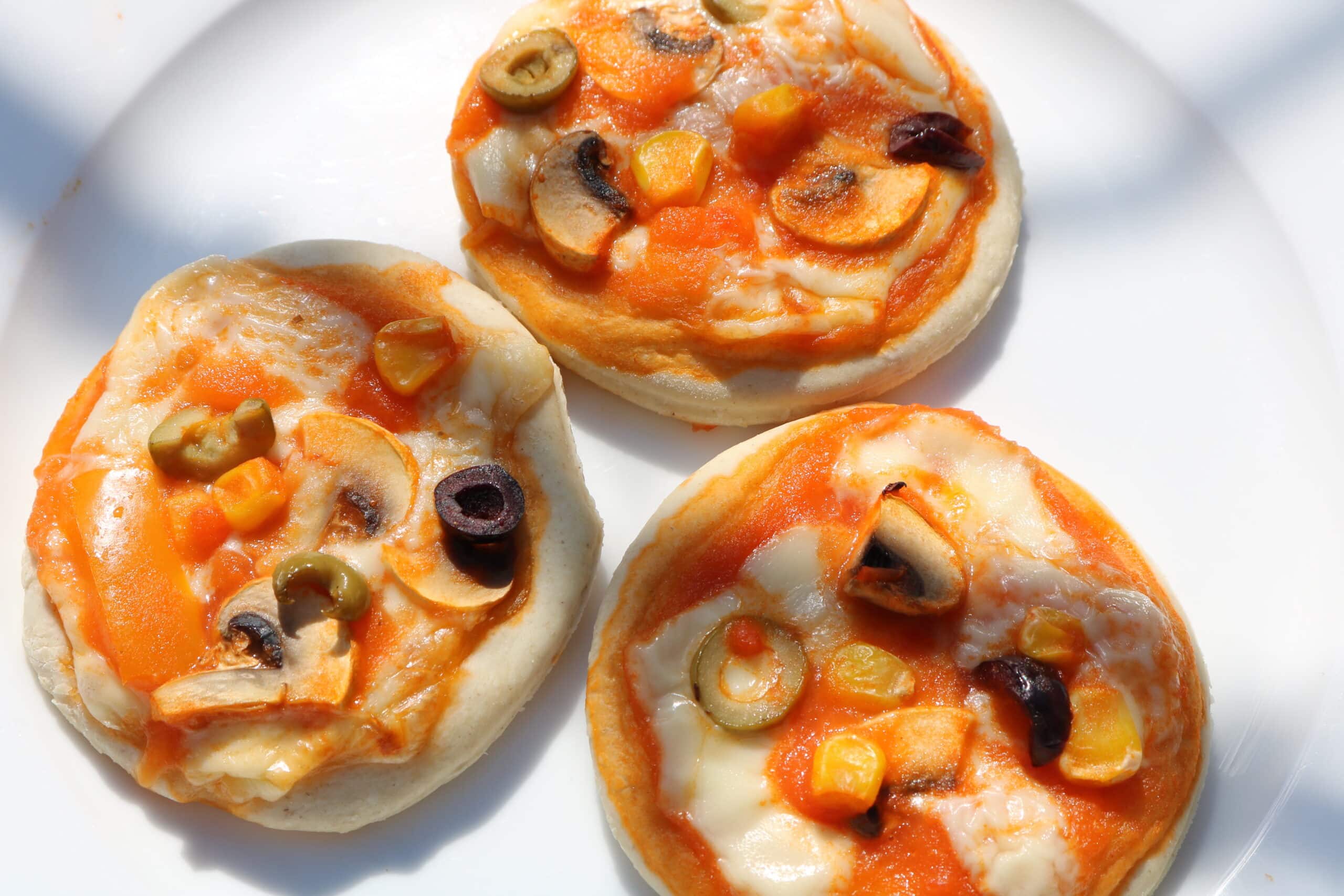 mini pizzas