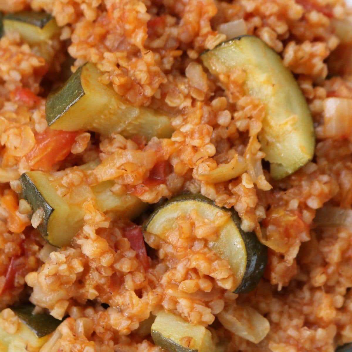 Zucchini with Bulgur Wheat and Tomatoes-image